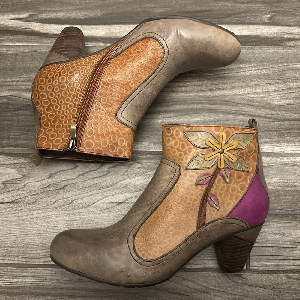 L'Artiste by Spring Step Dramatic Boot - Picture 3 of 15
